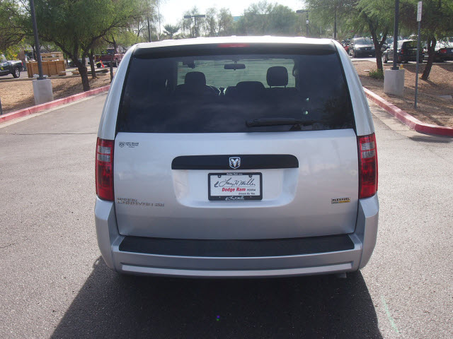 Dodge Grand Caravan 2008 photo 3