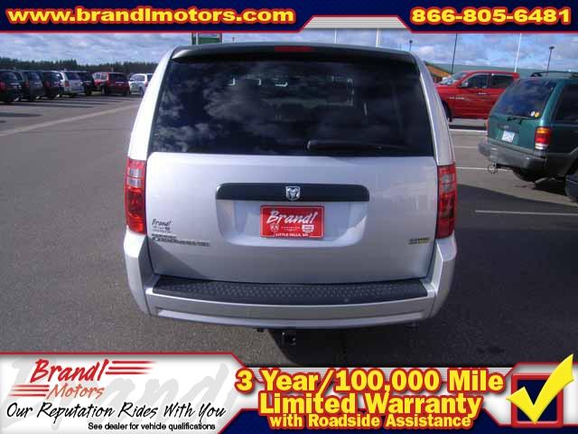 Dodge Grand Caravan 2008 photo 2