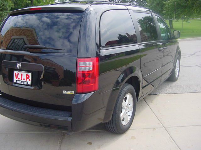 Dodge Grand Caravan 2008 photo 2