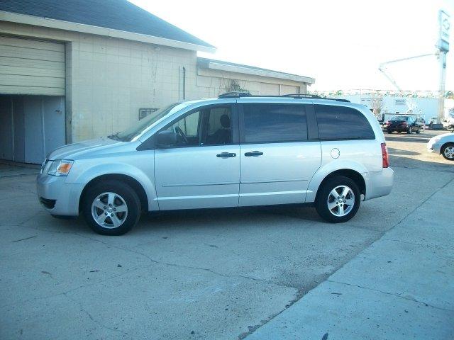 Dodge Grand Caravan 2008 photo 2