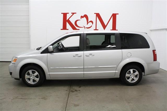 Dodge Grand Caravan 2008 photo 1
