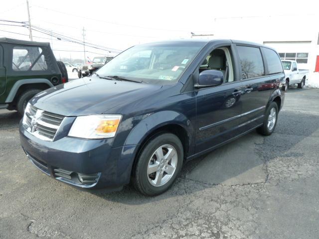 Dodge Grand Caravan 2008 photo 1