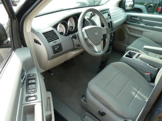 Dodge Grand Caravan 2008 photo 2