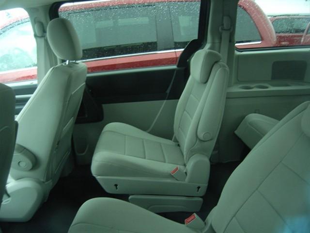 Dodge Grand Caravan 2008 photo 3