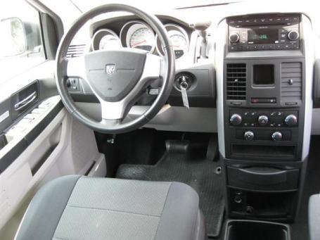 Dodge Grand Caravan 2008 photo 1