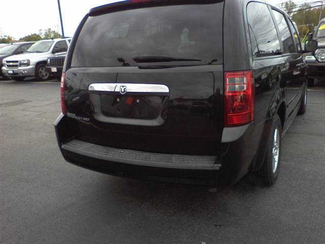 Dodge Grand Caravan 2008 photo 2