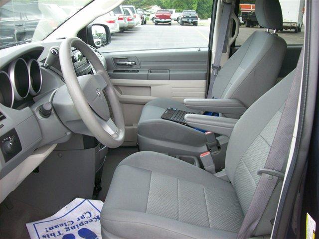 Dodge Grand Caravan 2008 photo 4