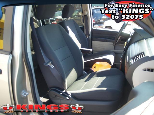 Dodge Grand Caravan 2008 photo 3