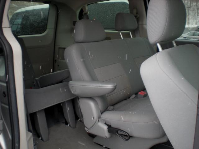 Dodge Grand Caravan 2008 photo 3
