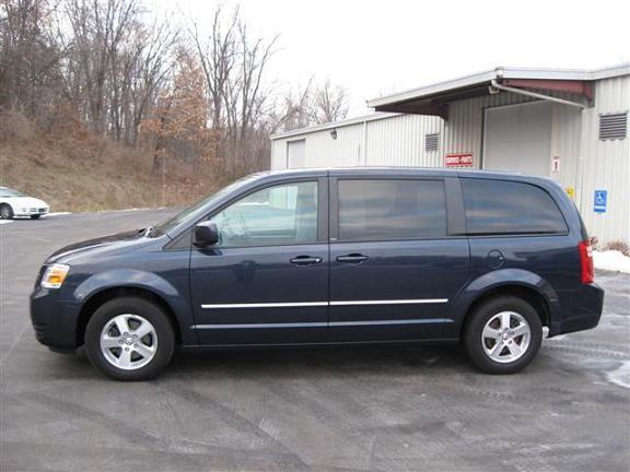 Dodge Grand Caravan 2008 photo 2