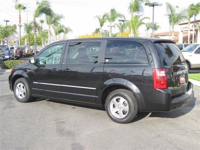 Dodge Grand Caravan 2008 photo 1