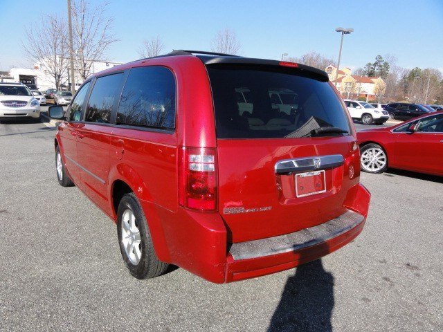 Dodge Grand Caravan 2008 photo 2