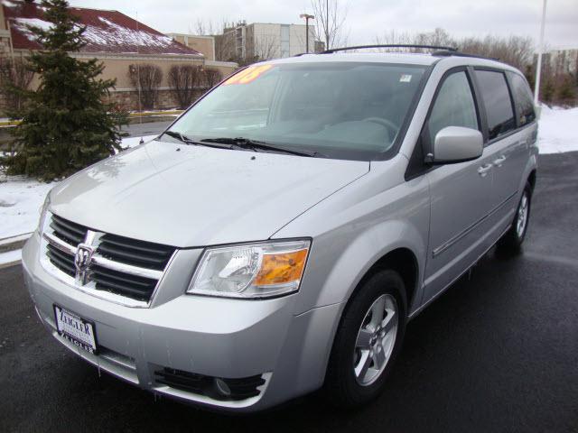 Dodge Grand Caravan 2008 photo 1