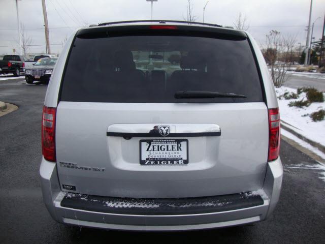 Dodge Grand Caravan 2008 photo 5
