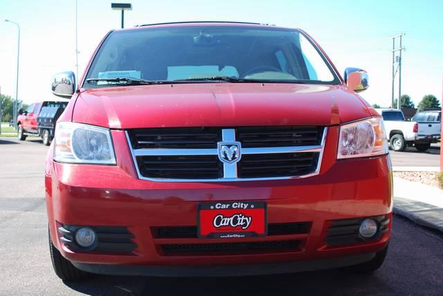 Dodge Grand Caravan 2008 photo 1