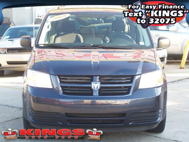 Dodge Grand Caravan 2008 photo 1