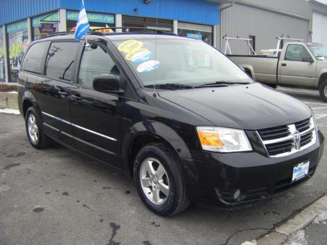 Dodge Grand Caravan 2008 photo 2