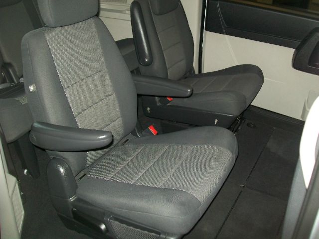 Dodge Grand Caravan 2008 photo 16