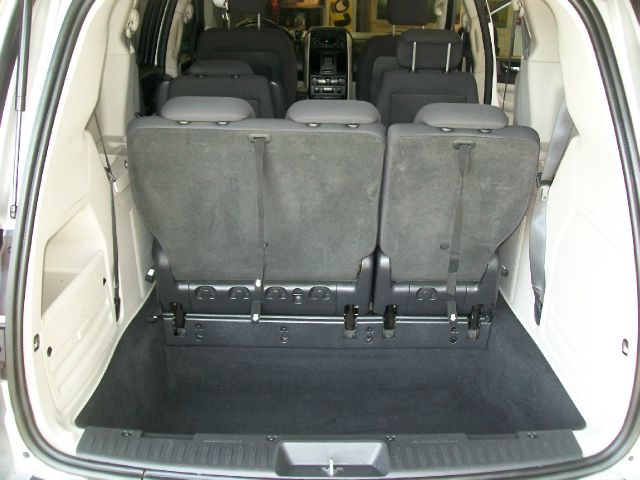 Dodge Grand Caravan 2008 photo 17
