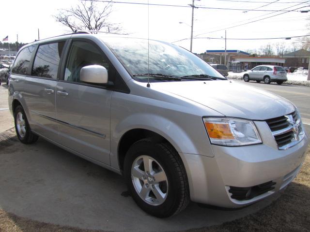Dodge Grand Caravan 2008 photo 2