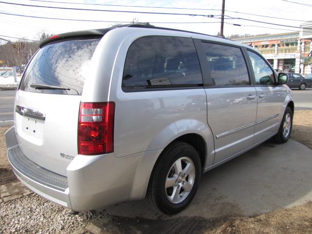 Dodge Grand Caravan 2008 photo 4