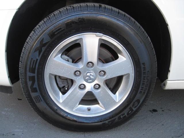 Dodge Grand Caravan 2008 photo 2