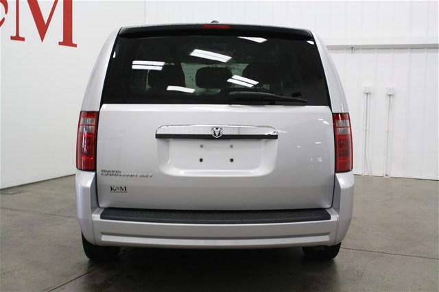 Dodge Grand Caravan 2008 photo 4