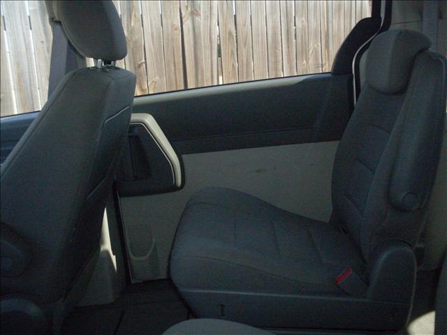 Dodge Grand Caravan 2008 photo 2