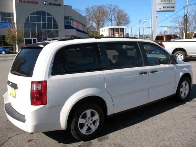 Dodge Grand Caravan 2008 photo 4