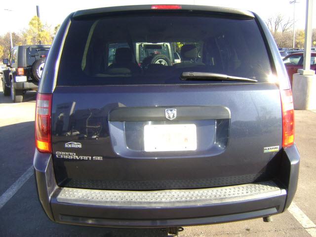 Dodge Grand Caravan 2008 photo 2