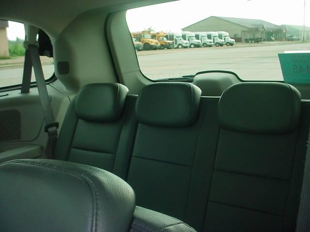 Dodge Grand Caravan 2008 photo 2