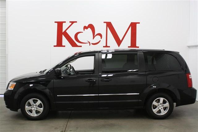 Dodge Grand Caravan 2008 photo 1