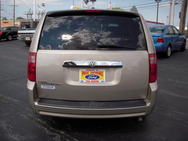 Dodge Grand Caravan 2008 photo 3