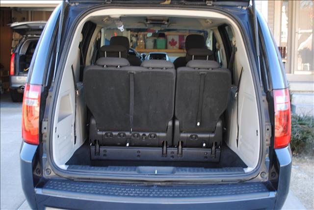 Dodge Grand Caravan 2008 photo 3