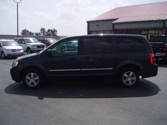 Dodge Grand Caravan 2008 photo 1
