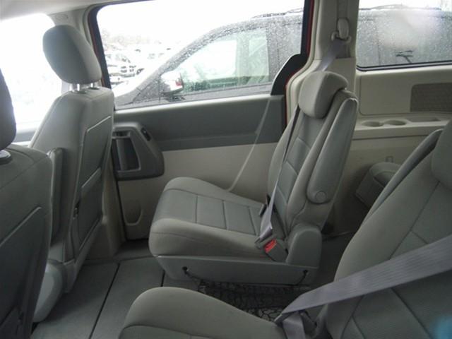 Dodge Grand Caravan 2008 photo 1