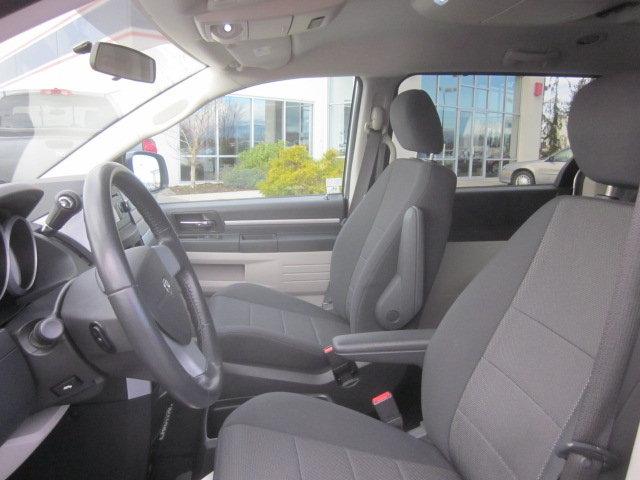 Dodge Grand Caravan 2008 photo 1
