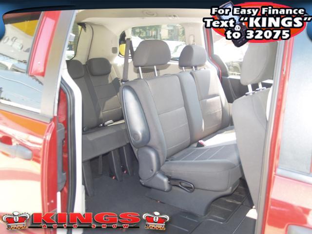 Dodge Grand Caravan 2008 photo 4