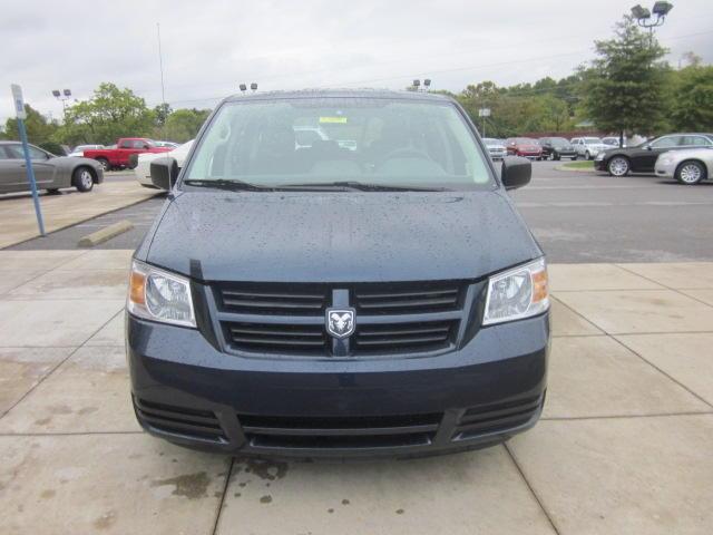 Dodge Grand Caravan 2008 photo 2