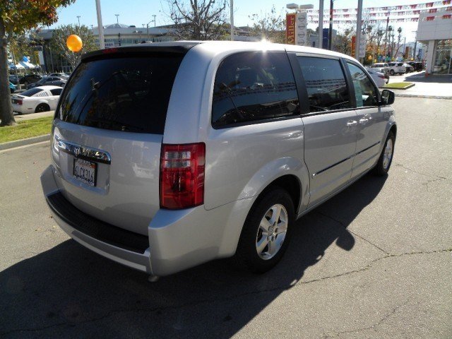 Dodge Grand Caravan 2008 photo 4