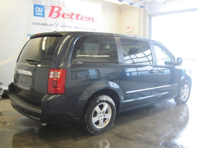 Dodge Grand Caravan 2008 photo 2