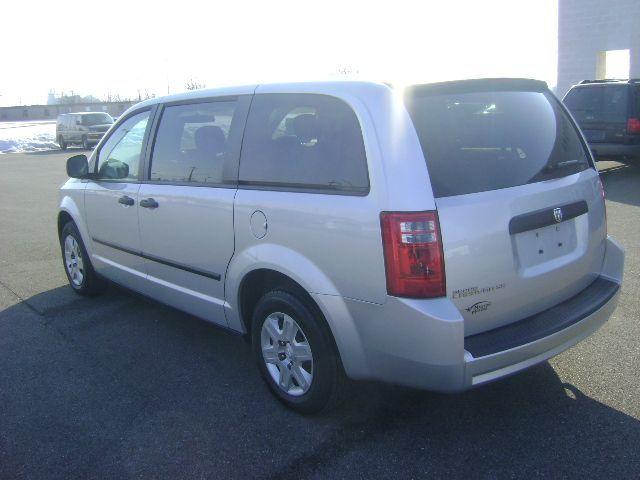 Dodge Grand Caravan 2008 photo 2
