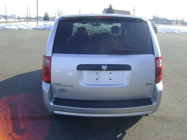 Dodge Grand Caravan 2008 photo 3