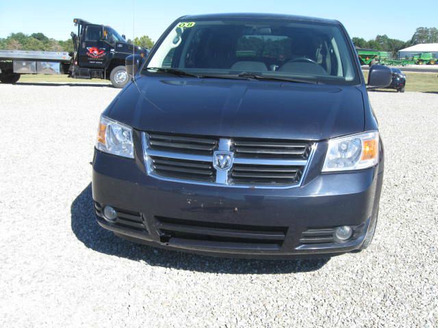 Dodge Grand Caravan 2008 photo 2