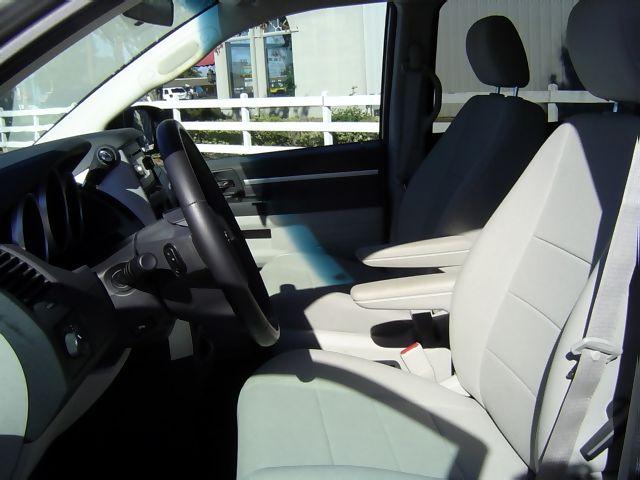 Dodge Grand Caravan 2008 photo 2