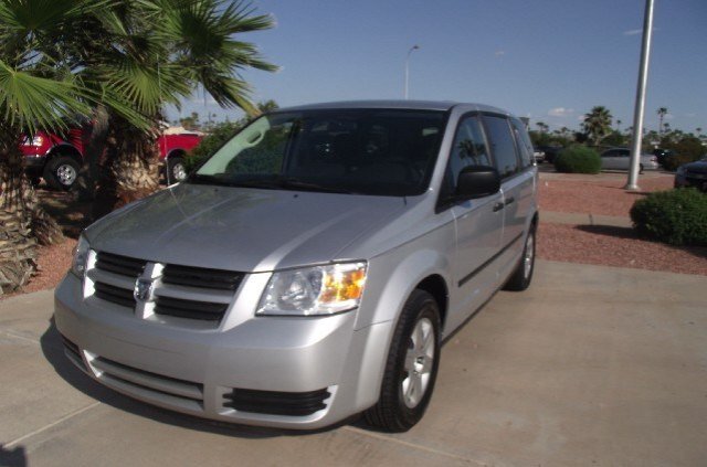 Dodge Grand Caravan 2008 photo 2