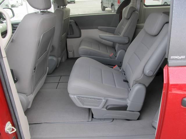 Dodge Grand Caravan 2008 photo 3
