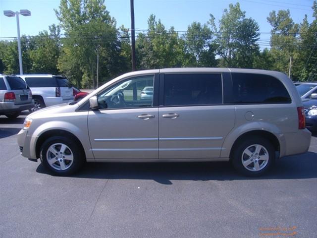 Dodge Grand Caravan S MiniVan