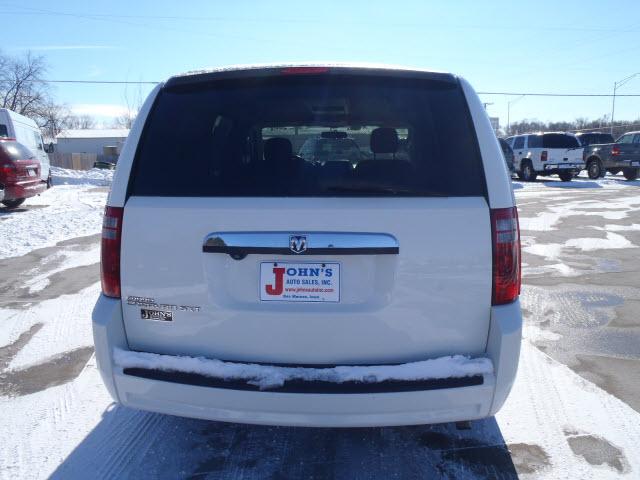 Dodge Grand Caravan 2008 photo 3