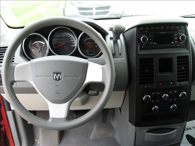 Dodge Grand Caravan 2008 photo 1